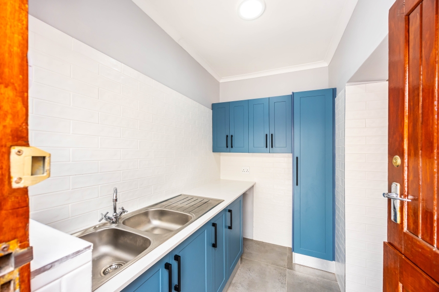 4 Bedroom Property for Sale in Blue Bend Eastern Cape